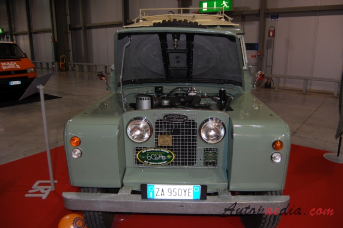 Land Rover Series 2, 2a 1958-1971 (1965 2A SW off-road 3d), front view
