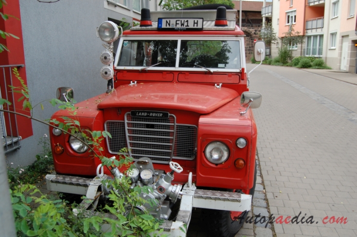 Land Rover Series 3 1971-1985 (fire engine 5d), front view