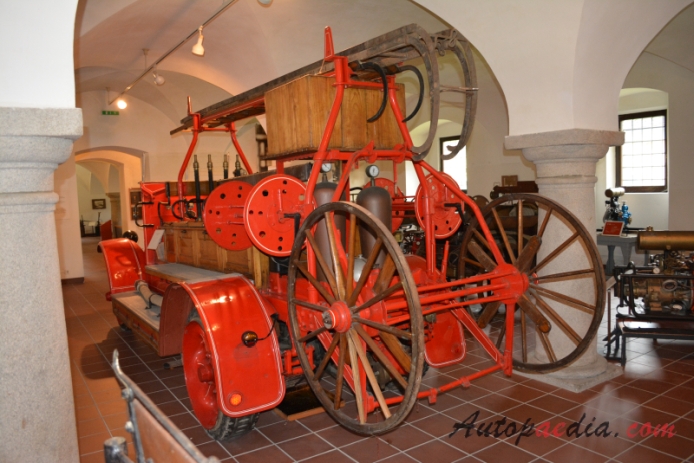 Laurin-Klement 1910 nieznany model (wóz strażacki), lewy tył