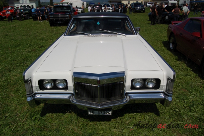 Lincoln Mark Series 4th generation 1968-1971 (1968 Continental Mark III Coupé 2d), front view