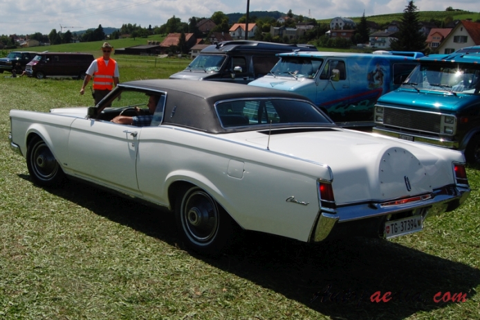 Lincoln Mark Series 4th generation 1968-1971 (1968 Continental Mark III Coupé 2d),  left rear view
