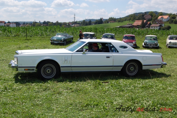 Lincoln Mark Series 6. generacja 1977-1979 (1977 Continental Mark V Coupé 2d), lewy bok