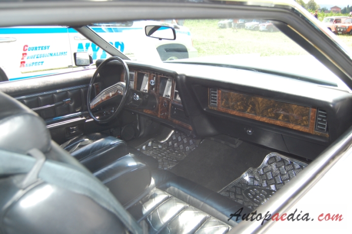 Lincoln Mark Series 6th generation 1977-1979 (1977 Continental Mark V Coupé 2d), interior