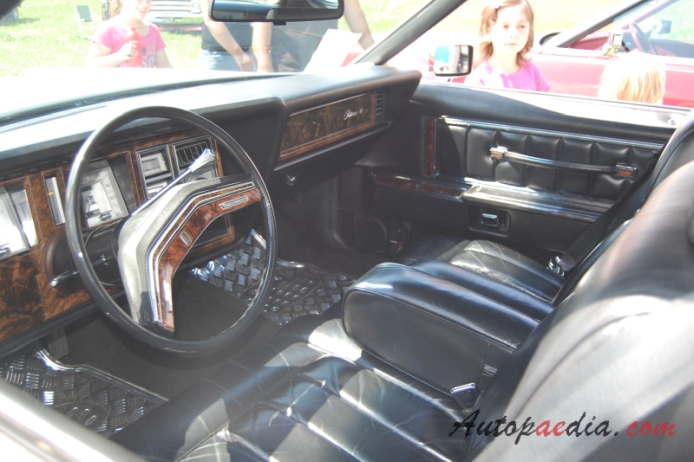 Lincoln Mark Series 6. generacja 1977-1979 (1977 Continental Mark V Coupé 2d), wnętrze