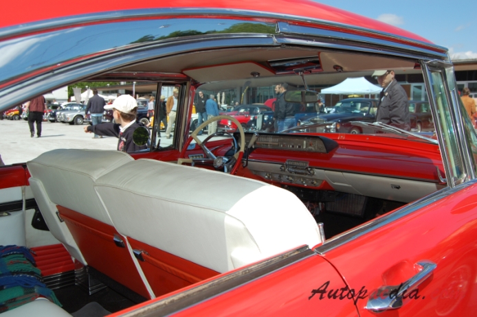 Lincoln Premiere 1st generation 1956-1957 (1956 hardtop Coupé 2d), interior