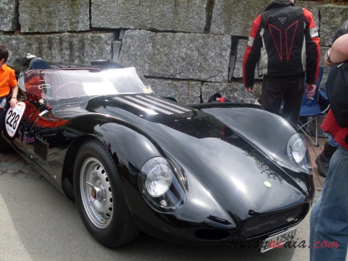 Lister Jaguar Knobbly BHL 16 (1958), right front view