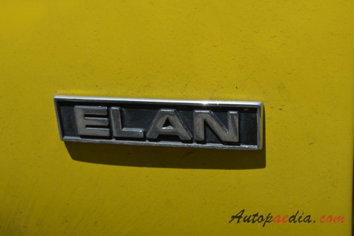 Lotus Elan 1962-1975 (1968-1971 Lotus Elan S4 type 26 roadster 2d), side emblem 