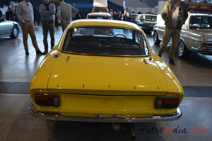 Lotus Elan 1962-1975 (1971 Lotus Elan+2 type 50 Coupé 2d), rear view