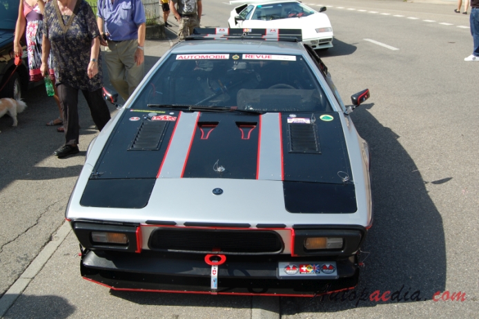 Lotus Esprit 1976-2004 (1978 S2 Racing), przód