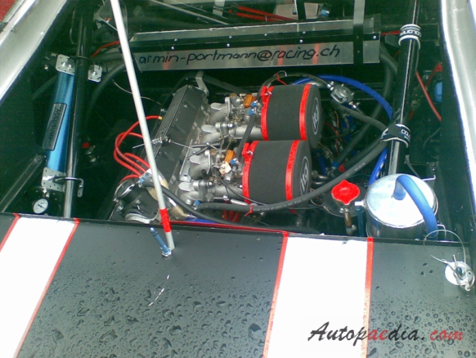 Lotus Esprit 1976-2004 (1978 S2 Racing), engine  
