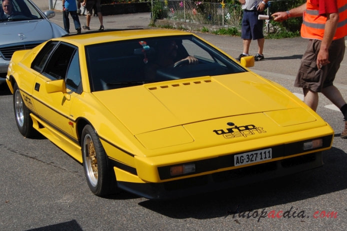 Lotus Esprit 1976-2004 (1981-1986 S3 Turbo), prawy przód