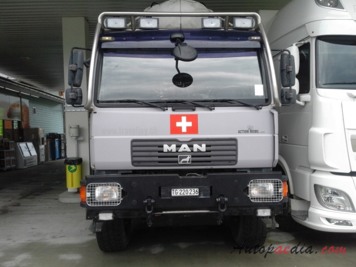 MAN F2000 Frontlenker (COE) 1994-2007 (Action Mobil Expedition vehicle), front view