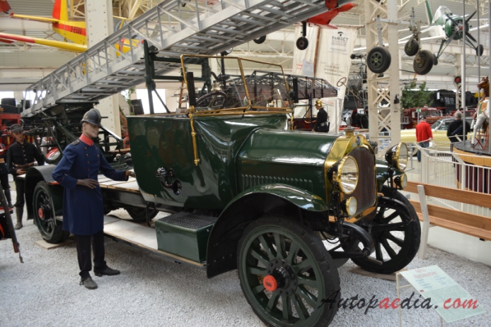 MAN 1920 (Autospritze wóz strażacki), prawy przód
