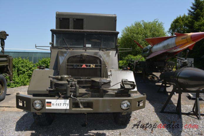 MAN 630L2A 1958-1972 (military truck), front view