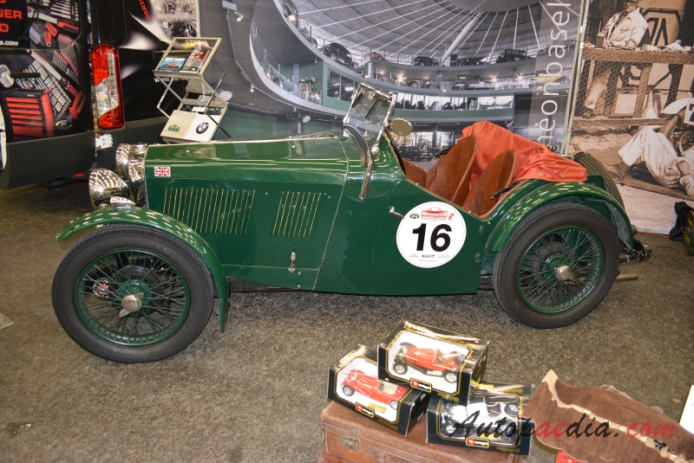MG J-type 1922-1934 (1933 J2 Midget roadster 2d), lewy bok
