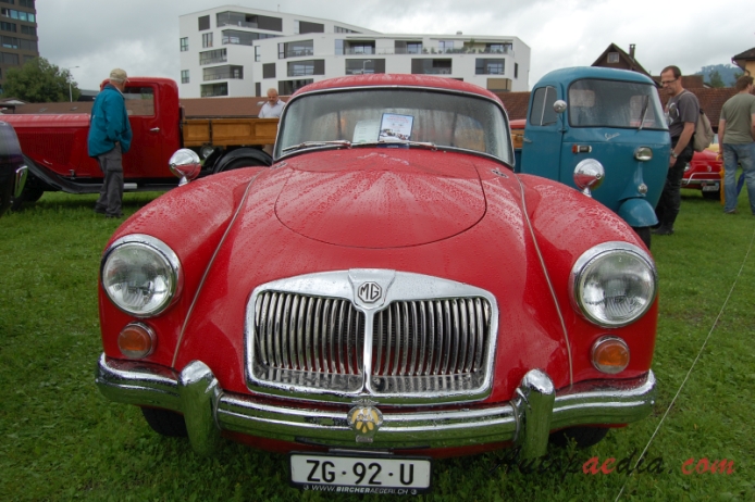 MG MGA 1955-1962 (1959-1960 1600 Coupé), przód