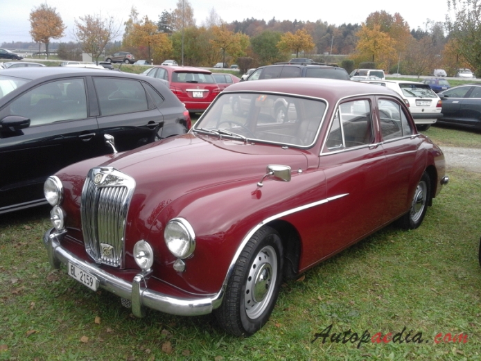 MG Magnette ZA 1953-1956 (1954 saloon 4d), left front view