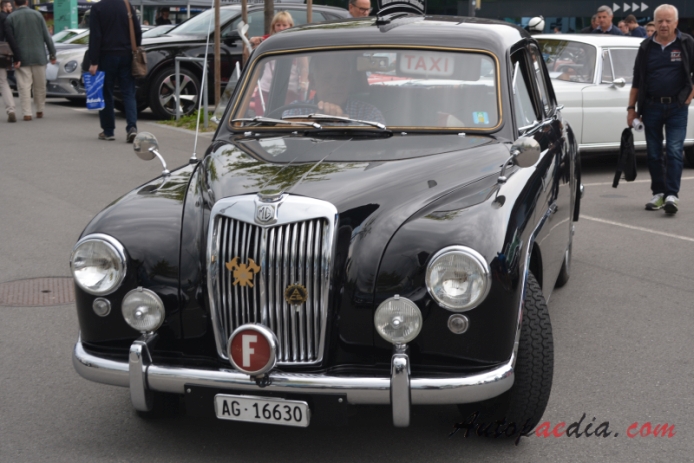 MG Magnette ZA 1953-1956 (saloon 4d), front view