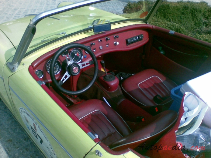 MG Midget Mk I 1961-1964, wnętrze