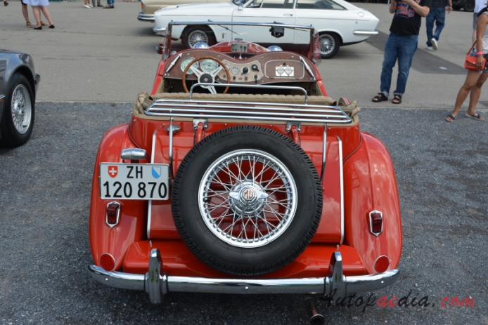 MG TD 1950-1953 (roadster 2d), rear view