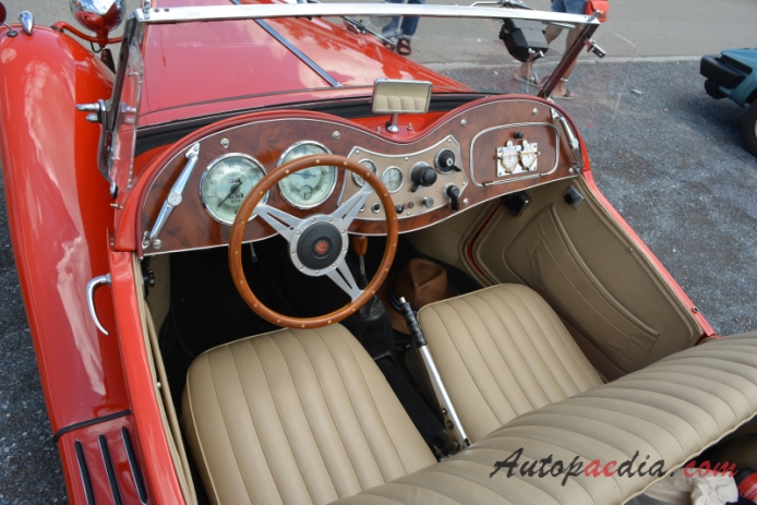 MG TD 1950-1953 (roadster 2d), interior