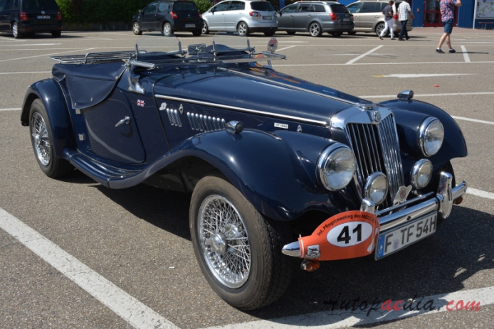 MG TF 1953-1955 (1954-1955 TF-1500 roadster 2d), right front view
