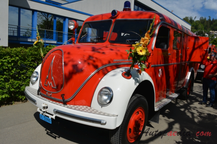 Magirus-Deutz Rundhauber 1951-1967 (1957 Feuerwehr Visp wóz strażacki), lewy przód