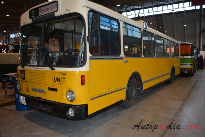 Magirus Deutz Standardbus 1967-1982 (1982 Iveco 260 SH 110 UNF Ulmer/Neu-Ulmer Nahverkehrfreunde autobus miejski), lewy przód