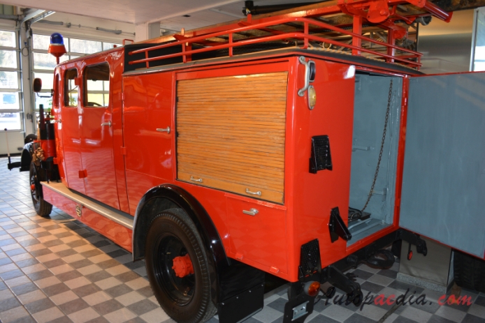 Magirus ciężarówka 1916-1945 (1939 M30LK Betriebsfeuerwehr Nutzfahrzeuge Werner Gehrig wóz strażacki), lewy tył
