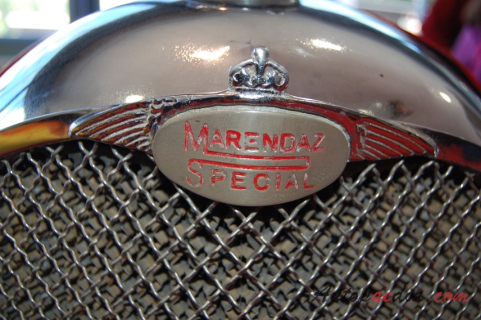Marendaz Spezial 13/70 1932-1934 (1933 roadster 2d), front emblem  