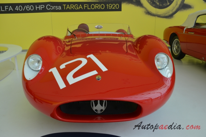 Maserati 250 S 1957 (race car), front view