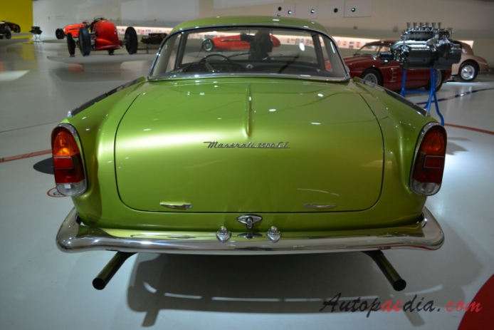 Maserati 3500 GT 1957-1964 (1961 Touring Coupé 2d), tył