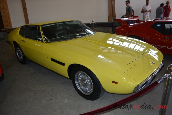 Maserati Ghibli I 1966-1973 (Coupé), prawy przód