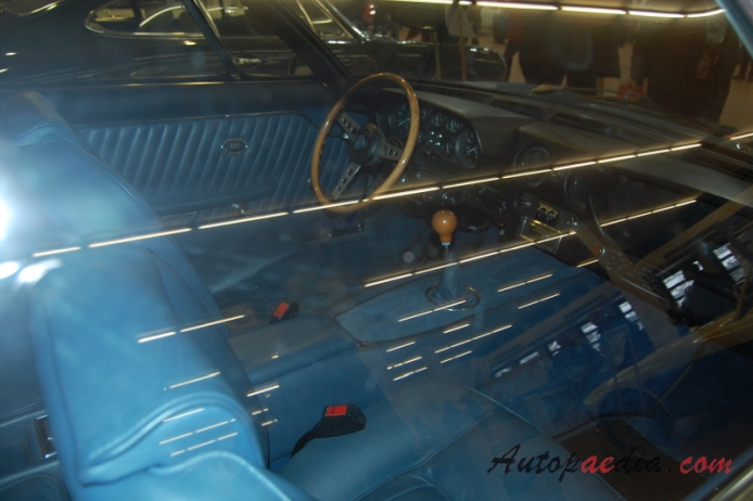 Maserati Indy 1969-1975 (1972 4.2l V8 Coupé 2d), wnętrze