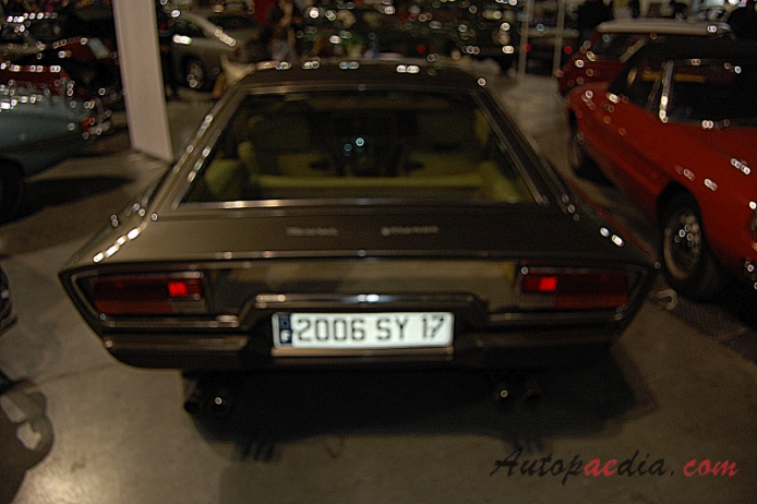 Maserati Khamsin 1974-1982 (1977-1982 Coupé 3d), tył