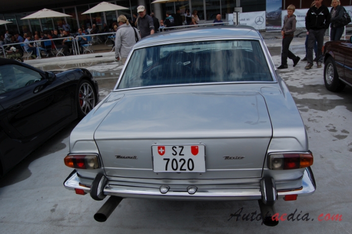 Maserati Mexico 1966-1973 (1968 4.7L Coupé 2d), tył