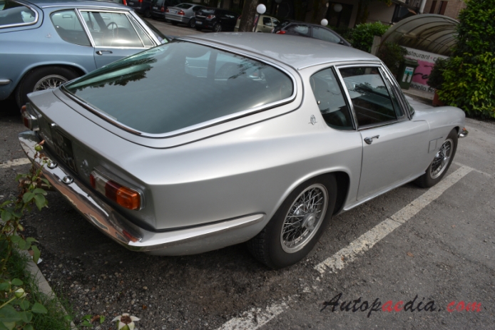 Maserati Mistral 1964-1970 (1966-1970 4.0L 4000 Iniezione Coupé 2d), right rear view