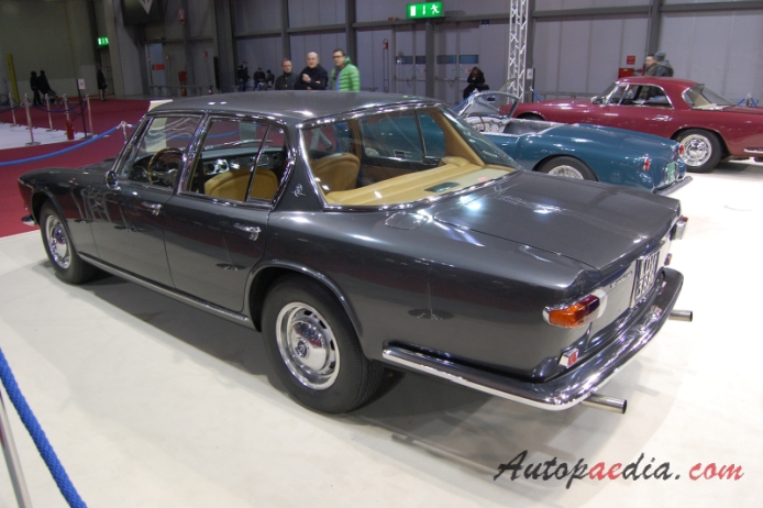 Maserati Quattroporte I 1963-1970 (1963-1965 1st series sedan 4d),  left rear view