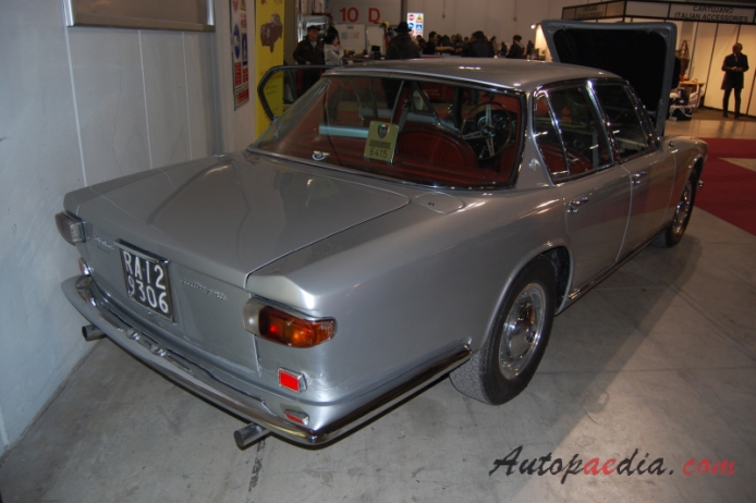 Maserati Quattroporte I 1963-1970 (1965 1. series sedan 4d), prawy tył
