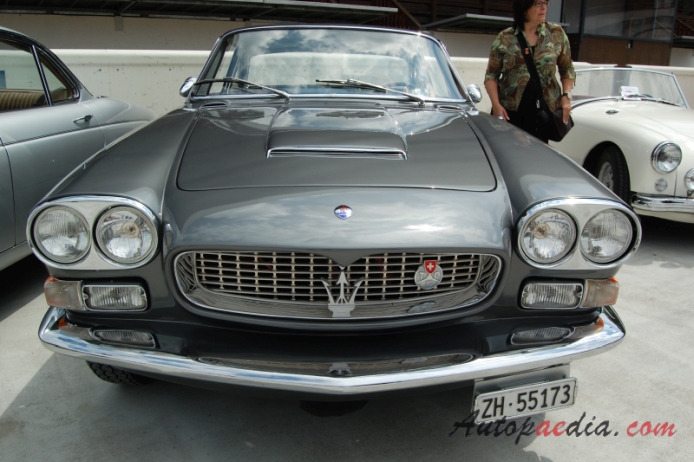 Maserati Sebring 1962-1969 (1965-1969 Series II Coupé 2d), przód