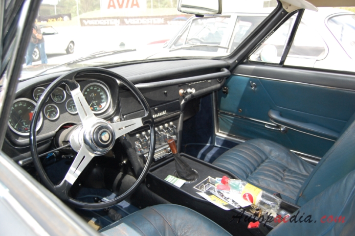 Maserati Sebring 1962-1969 (1965-1969 Series II Coupé 2d), interior