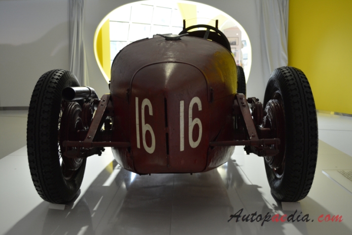 Maserati Tipo 26 1926-1932 (1929 26B monoposto), rear view