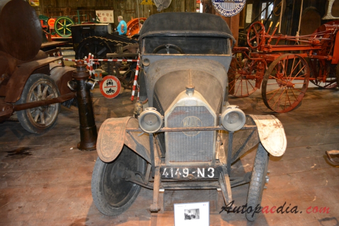 Mathis P 1921-1925 (1923 cabriolet 2d), front view