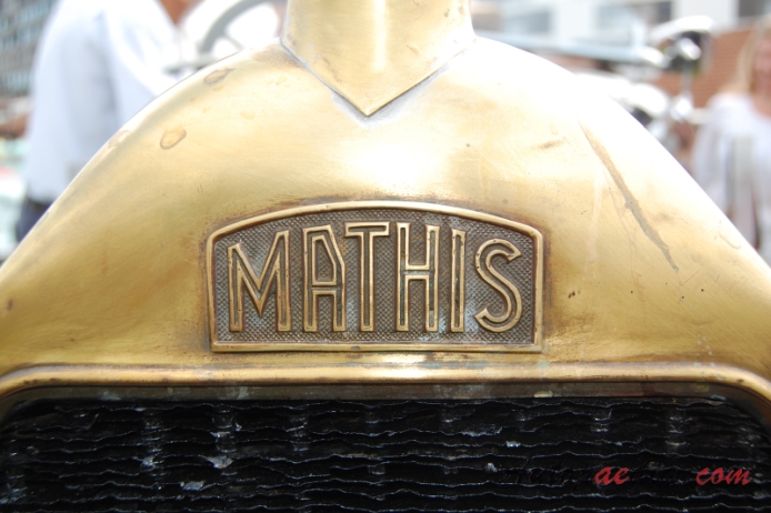 Mathis unknown model, front emblem  