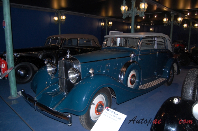 Maybach DS8 Zeppelin 1930-1940 (1934 cabriolet 4d), left front view