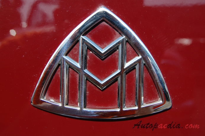 Maybach unknown model 1937 (phaeton 4d), rear emblem  