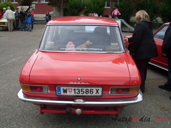 Mazda Luce Mark I 1966-1973 (1973 Mazda 1500 sedan 4d), tył