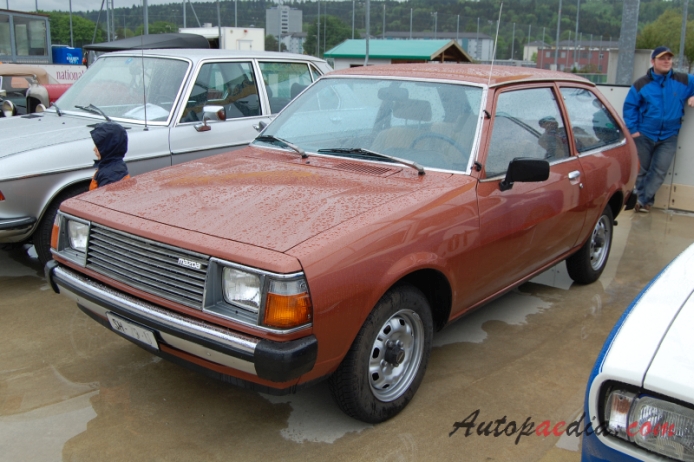 Mazda 323 3. generacja (AP) 1977-1980 (1979-1980 GLS hatchback 3d), lewy przód