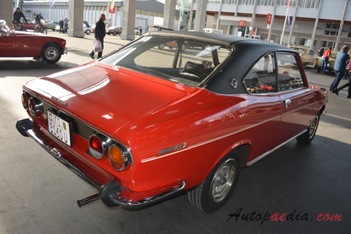 Mazda RX-2 1970-1978 (1972 S122A Coupé 2d), right rear view