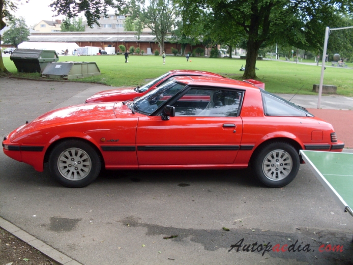 Mazda RX-7 1st generation 1979-1985 (1981-1985 series 2, series 3), left side view